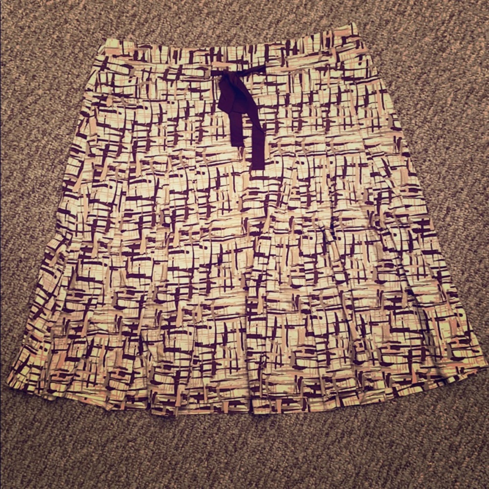 Old Navy Pleated Skirt